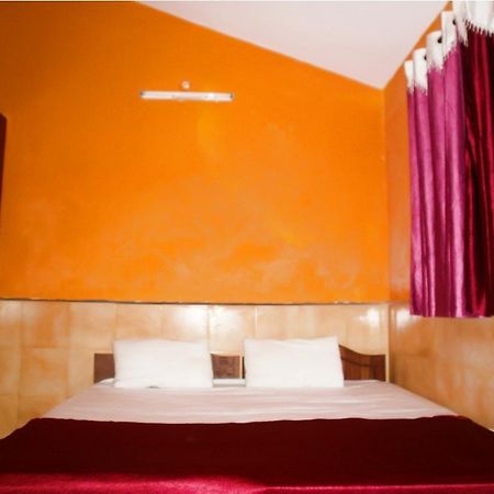 Yellow House Hotel Calangute Exterior foto